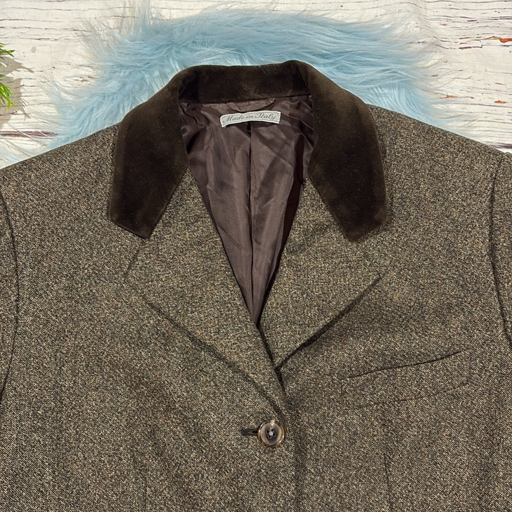Vintage Burberry Burberry's Wool Velvet Collared Blazer - Picture 5 of 10